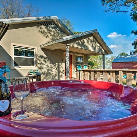 Broken Bow Cottage With Deck, Hot Tub And Fire Pit! Exteriér fotografie