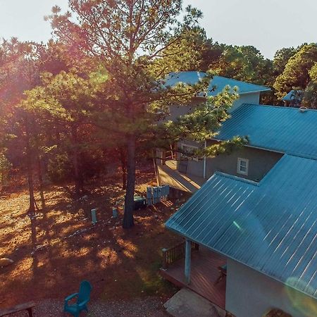 Broken Bow Cottage With Deck, Hot Tub And Fire Pit! Exteriér fotografie
