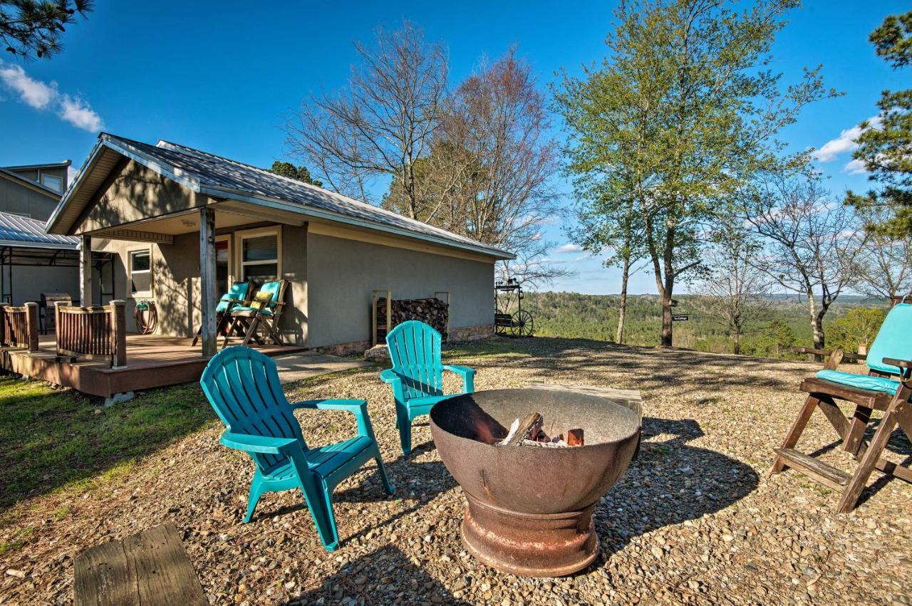 Broken Bow Cottage With Deck, Hot Tub And Fire Pit! Exteriér fotografie